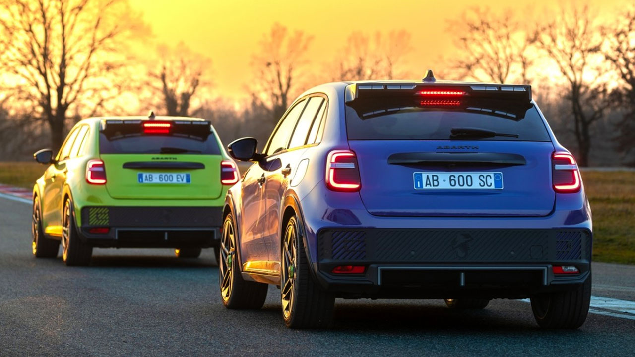 280-beygir-ve-chatgpt-takviyeli-fiat-abarth-600e-tanitildi-1-7vRMZHFv 280 beygir ve ChatGPT takviyeli Fiat Abarth 600e tanıtıldı!