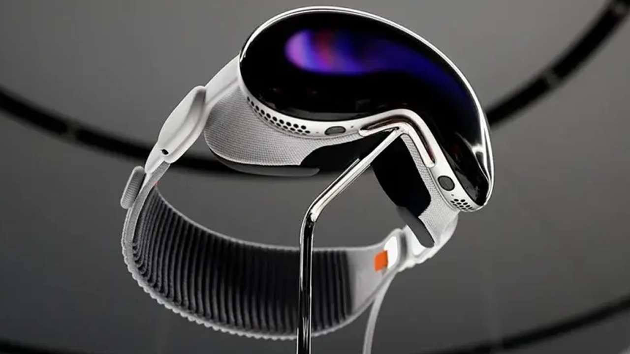 apple-vision-pro-hayal-kirikligi-mi-gelistiriciler-elini-cekiyor-1-wNOhUqyw Apple Vision Pro, hayal kırıklığı mı? Geliştiriciler elini çekiyor