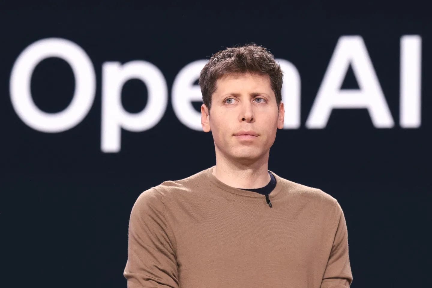 amerikali-ekonomist-sam-altman-tum-kuresel-ekonomiyi-cokertecek-guce-sahip-0-YeblUDax Amerikalı ekonomist: Sam Altman tüm küresel ekonomiyi çökertecek güce sahip