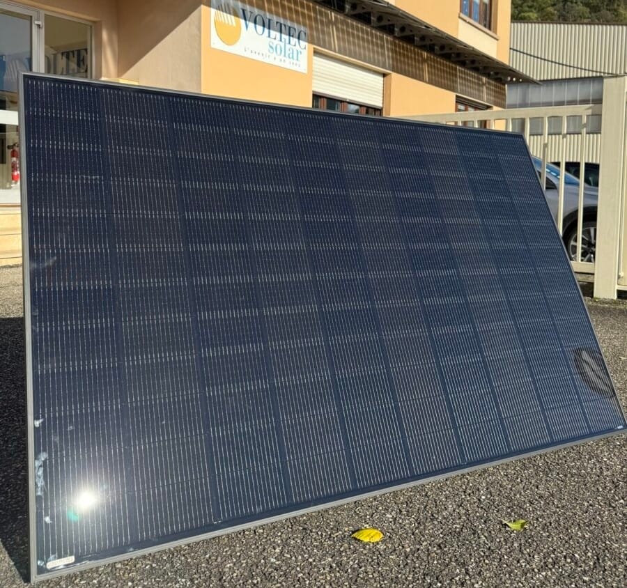 siddetli-dolu-yagisina-direncli-gunes-paneli-gelistirildi-1-zlNDxGi1 Şiddetli dolu yağışına dirençli güneş paneli geliştirildi