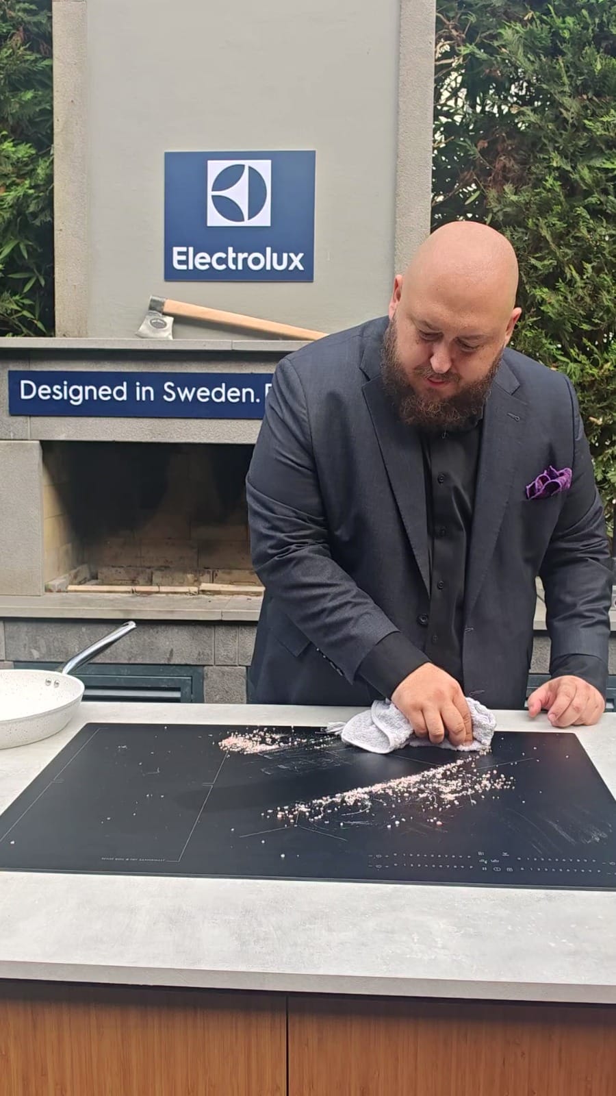 zarafet-sadelik-ve-teknolojinin-leventteki-yeni-adresi-electrolux-premium-studio-2-YvJEhz4R Zarafet, Sadelik ve Teknolojinin Levent’teki Yeni Adresi: Electrolux Premium Studio