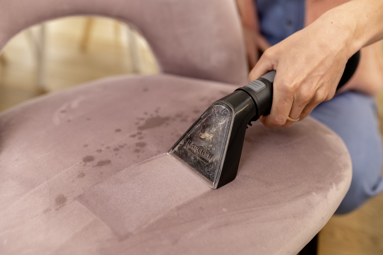 karcher-se-2-spot-ile-lekelerden-hizli-ve-kolayca-kurtulun-4-wHqnH825 Karcher SE 2 Spot ile lekelerden hızlı ve kolayca kurtulun