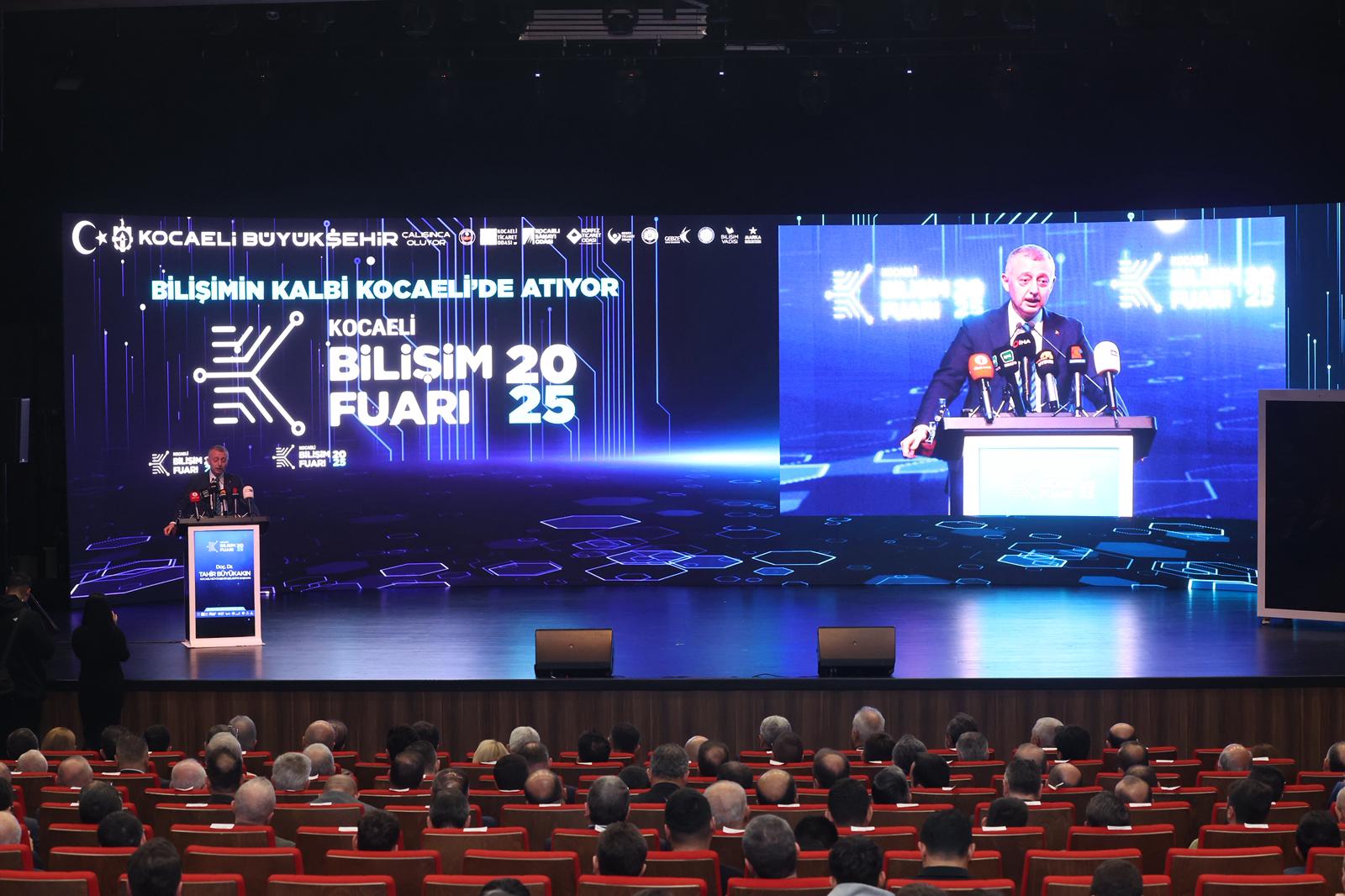 kocaeli-bilisim-fuarina-yapay-zeka-damga-vurdu-5-CU6f1DeP Kocaeli Bilişim Fuarı’na yapay zeka damga vurdu