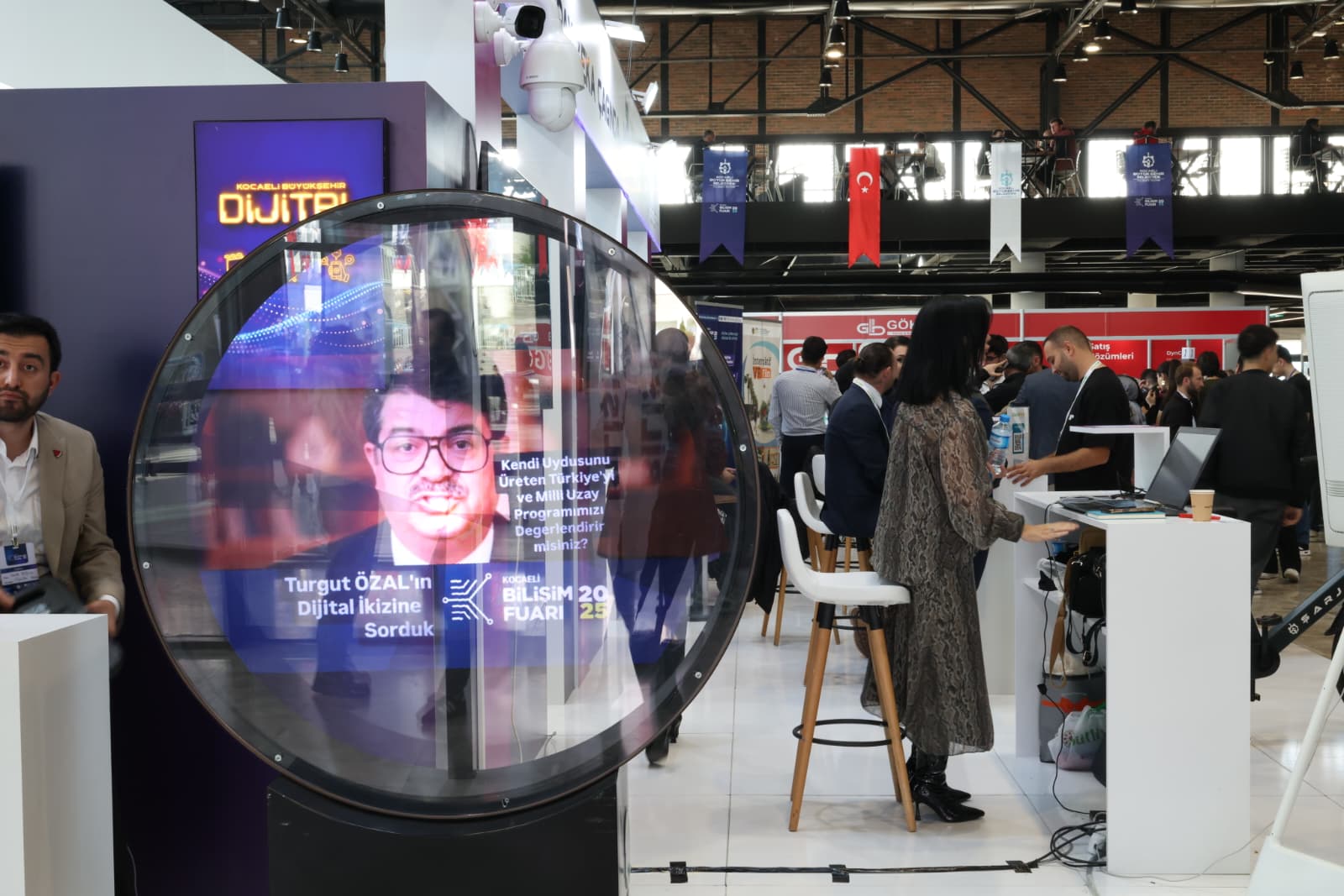 kocaeli-bilisim-fuarina-yapay-zeka-damga-vurdu-7-FpJqVReg Kocaeli Bilişim Fuarı’na yapay zeka damga vurdu