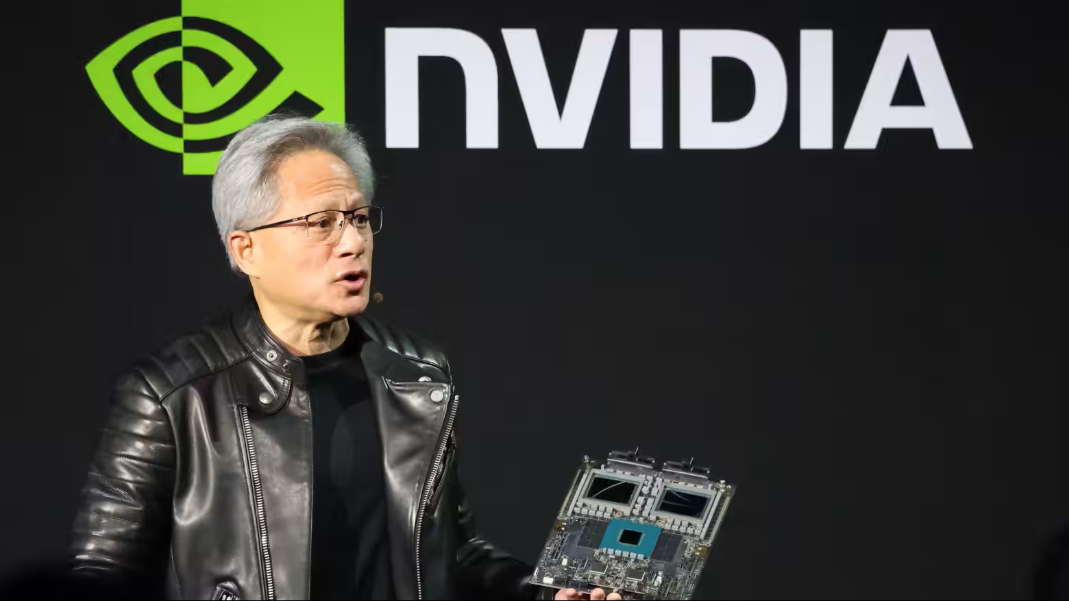 nvidia-ceosu-jensen-huang-yapay-zeka-yarisini-cin-kazanacak-0-qCZ9cQNt Nvidia CEO’su Jensen Huang: 'Yapay zeka yarışını Çin kazanacak'