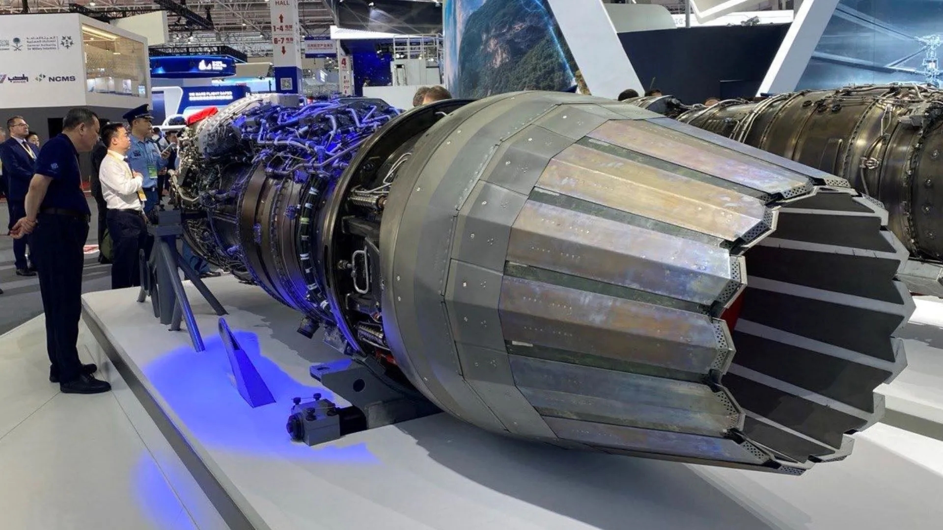 rusya-5-nesil-turbofan-savas-ucagi-motorunu-sergiledi-0-qdyMUpTA Rusya, 5. nesil turbofan savaş uçağı motorunu sergiledi