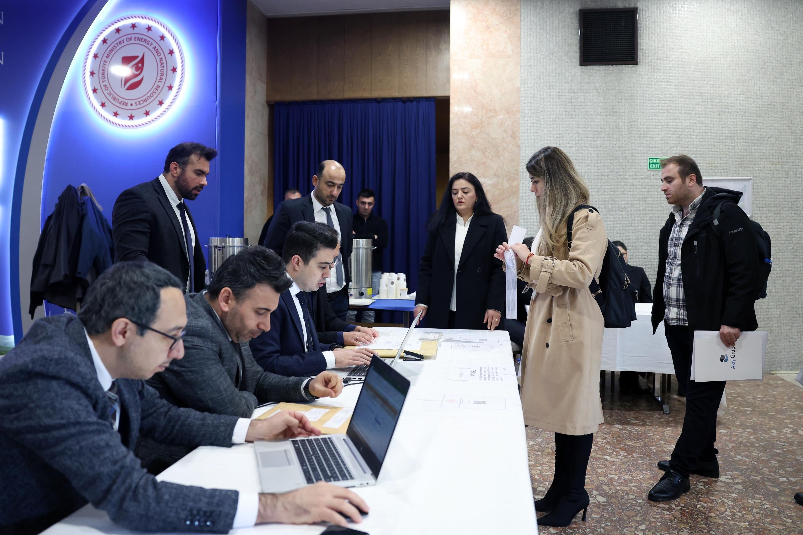 turkiye-yenilenebilir-enerji-icin-dugmeye-basti-0-Jjr3OC9B Türkiye yenilenebilir enerji için düğmeye bastı