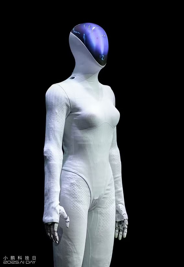 xpeng-yeni-nesil-insansi-robotunu-tanitti-izleyenler-gercek-insan-sandi-1-PhPp1uSJ Xpeng, yeni nesil insansı robotunu tanıttı: İzleyenler gerçek insan sandı