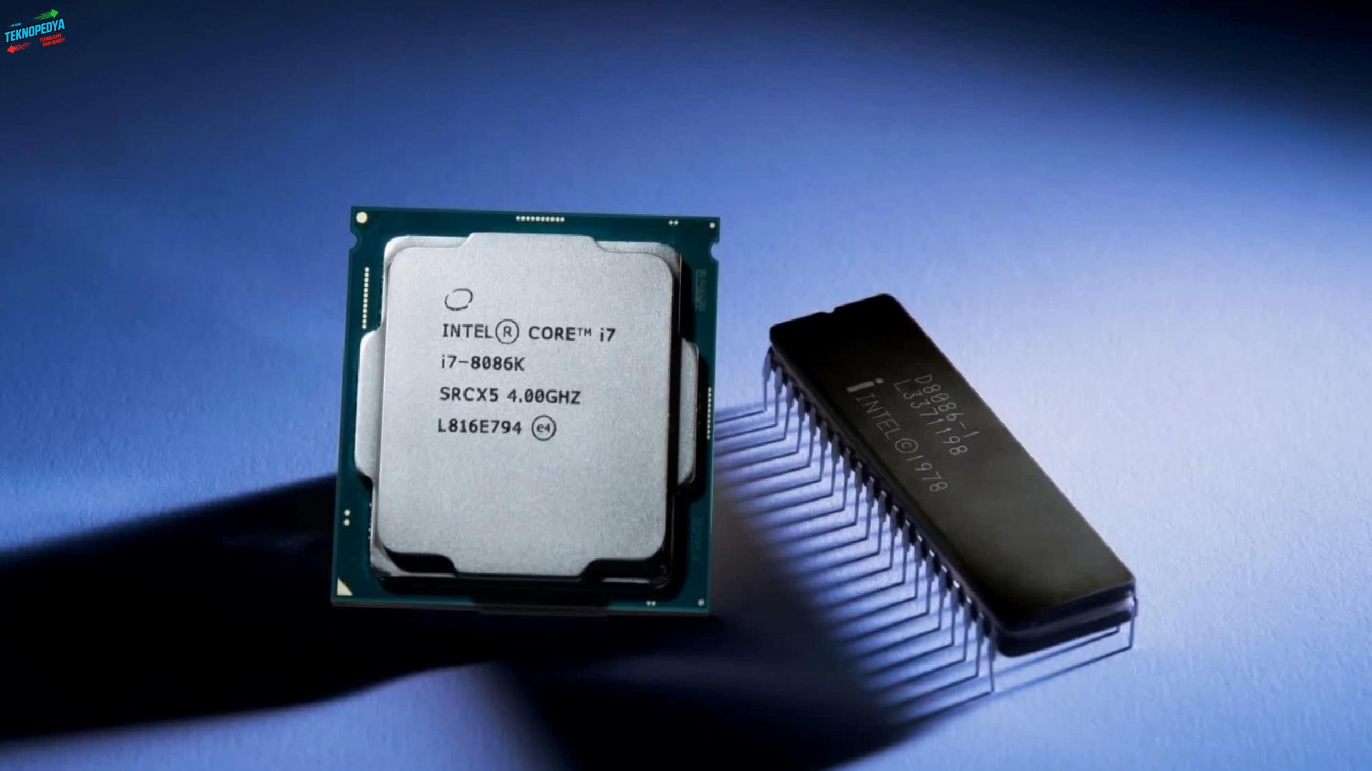 48 yaşına bastı: Karşınızda x86 mimarisinin birinci işlemcisi Intel 8086