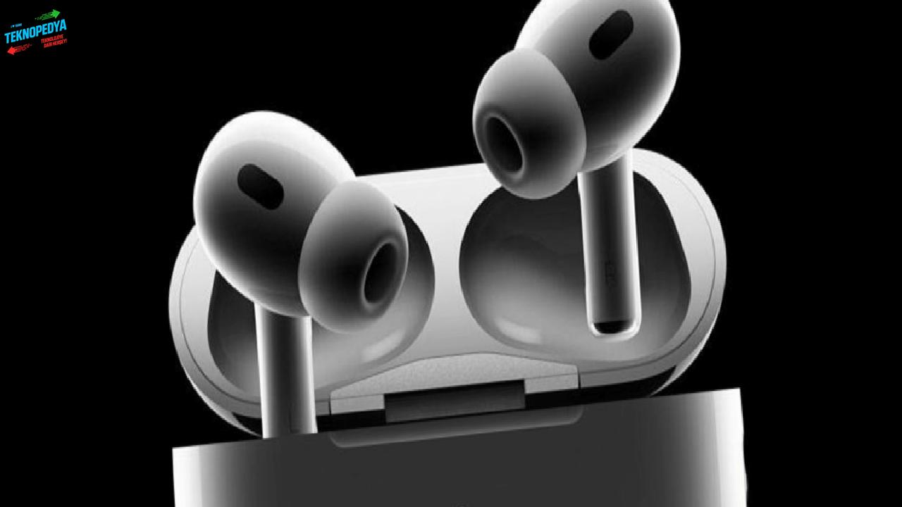 Apple’ın Kameralı AirPods ve 20. Yıl Özel iPhone Planı Aşikâr oldu