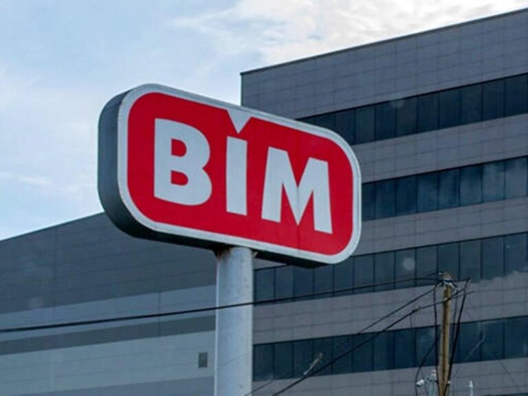 BİM marketler havuz temizleme robotu ve projeksiyon aygıtı satacak