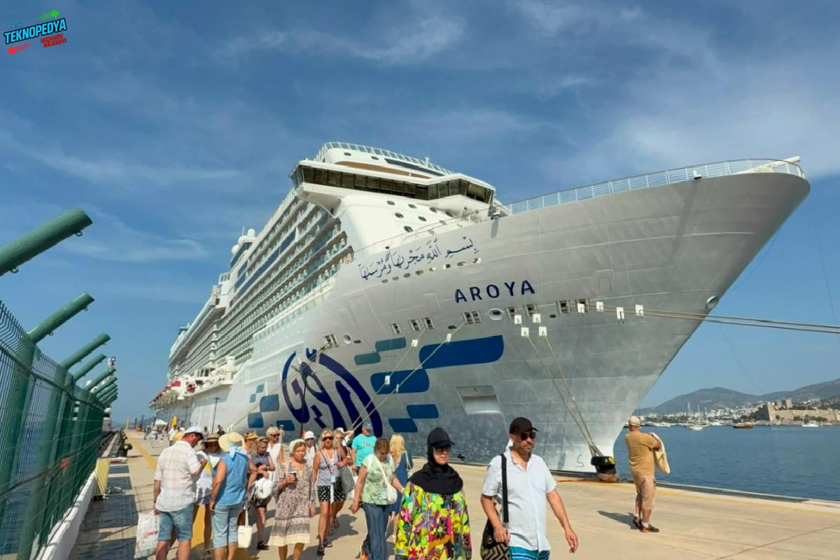 Bodrum’a kruvaziyerle son 15 günde 10 bin 852 turist geldi