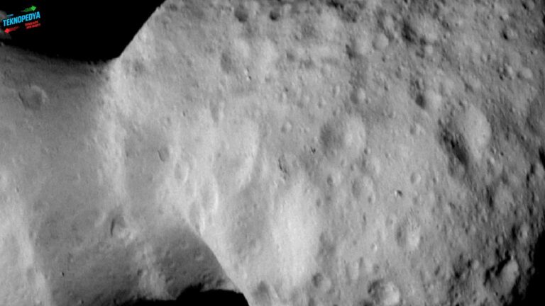 NASA, milyarlarca yıllık asteroid üzerinde sıvı su izi buldu