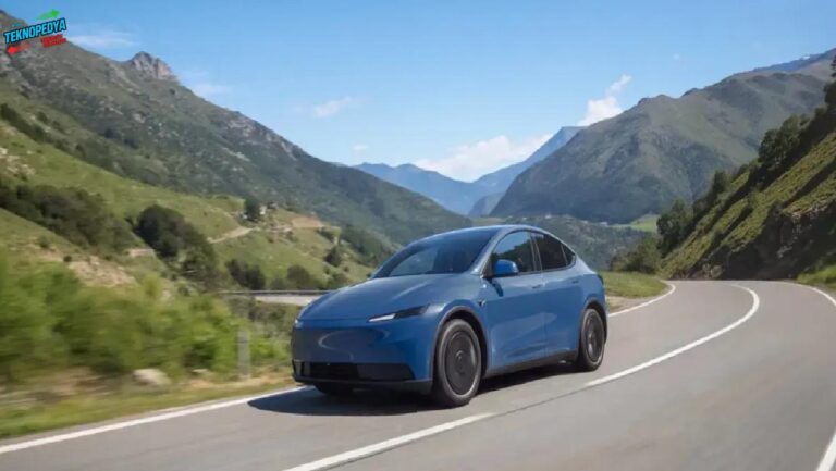 Tesla Model Y Coastal Blue Rengi Avrupa’da Satışta! Türkiye’ye Gelecek mi?