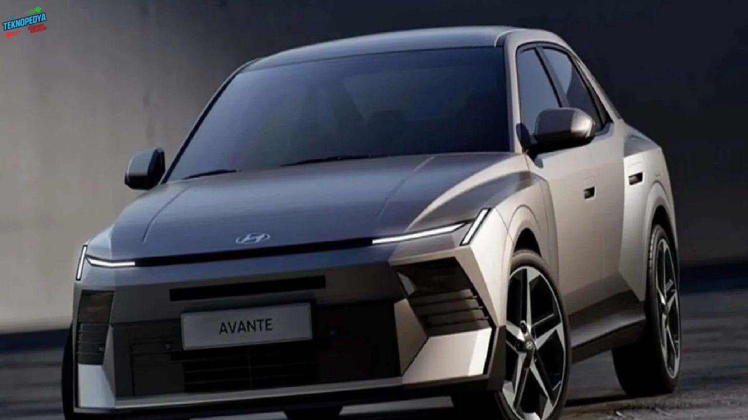 Yeni Hyundai Elantra Tanıtıldı: Radikal Değişim Başladı