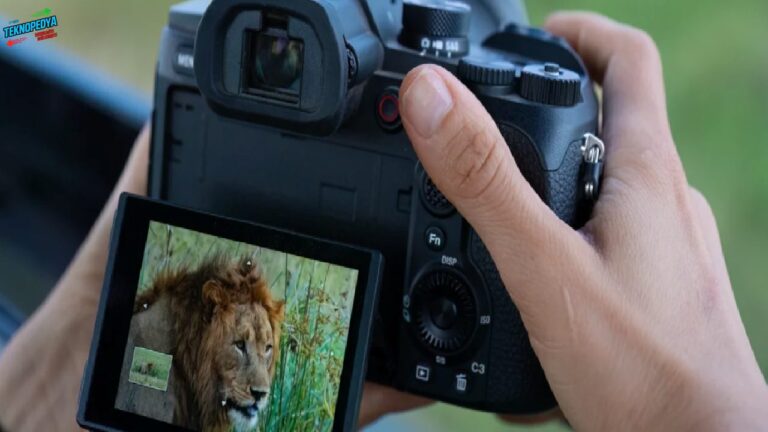 Sony RX10 Mark V Yapay Zeka Takviyesiyle Tanıtıldı