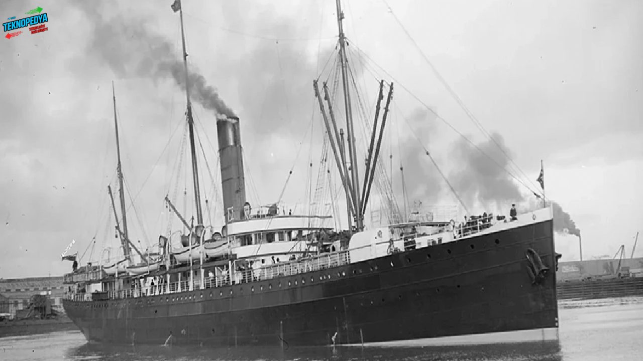 SS Warrimoo: Tıpkı anda iki farklı yüzyılı yaşayan gemi