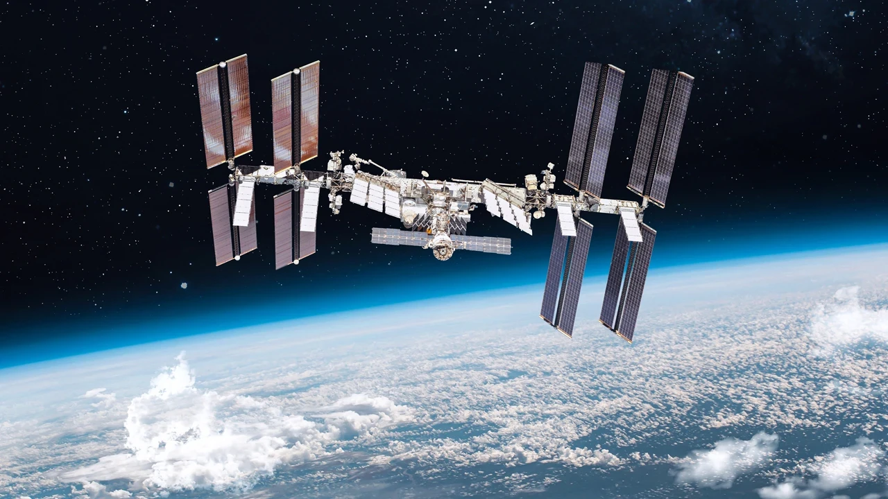 Uzayda Hastalanan Astronotlar için Yeni Bir Umut: Taşınabilir Röntgen Teknolojisi