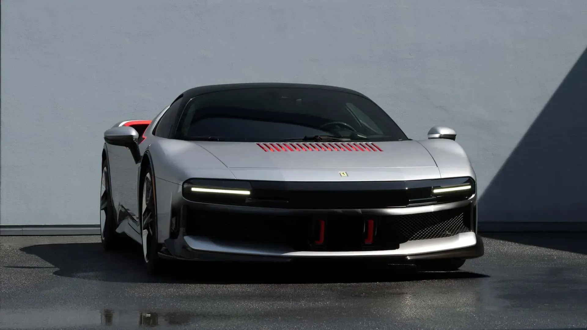 Ferrari’den dünyada tek bir örnek: CZ26 tanıtıldı!