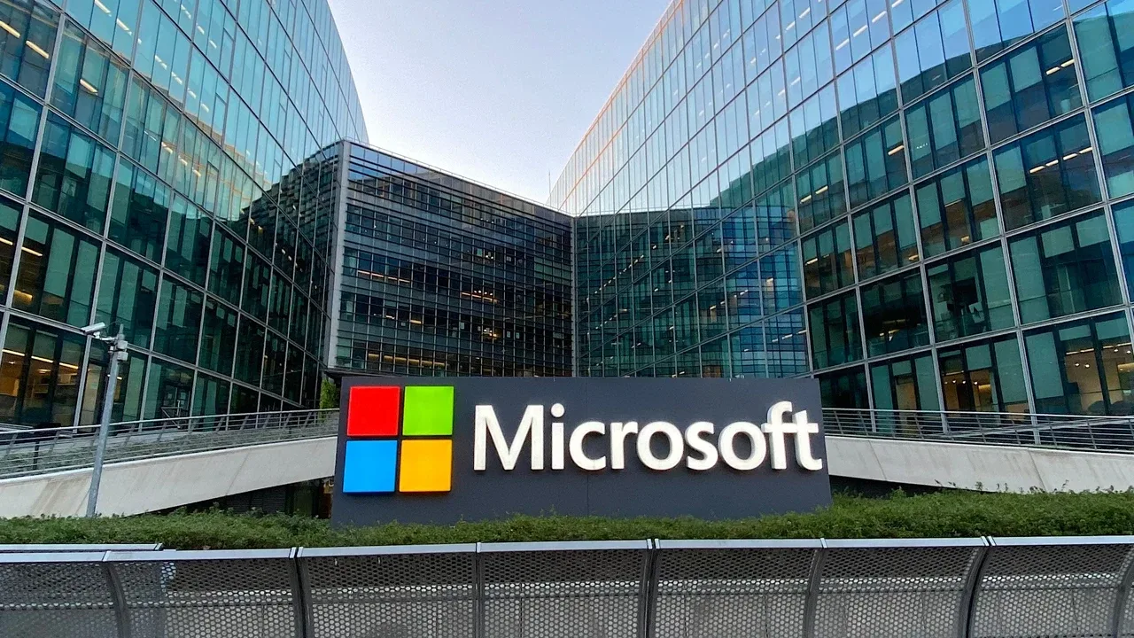 Microsoft’un Bitmeyen İsim Değişiklikleri İlginç Bir Projeye Dönüşüyor
