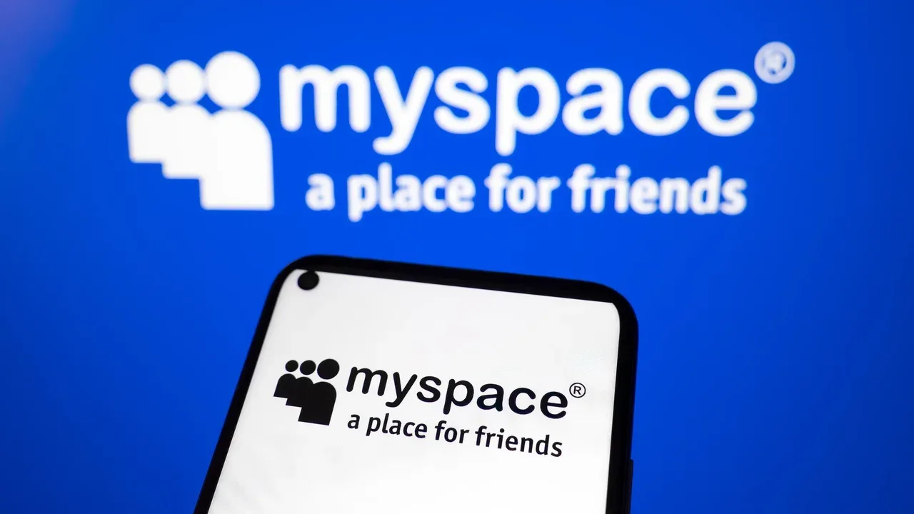 Nostalji Sürecinde Yeniden Canlandırılan MySpace