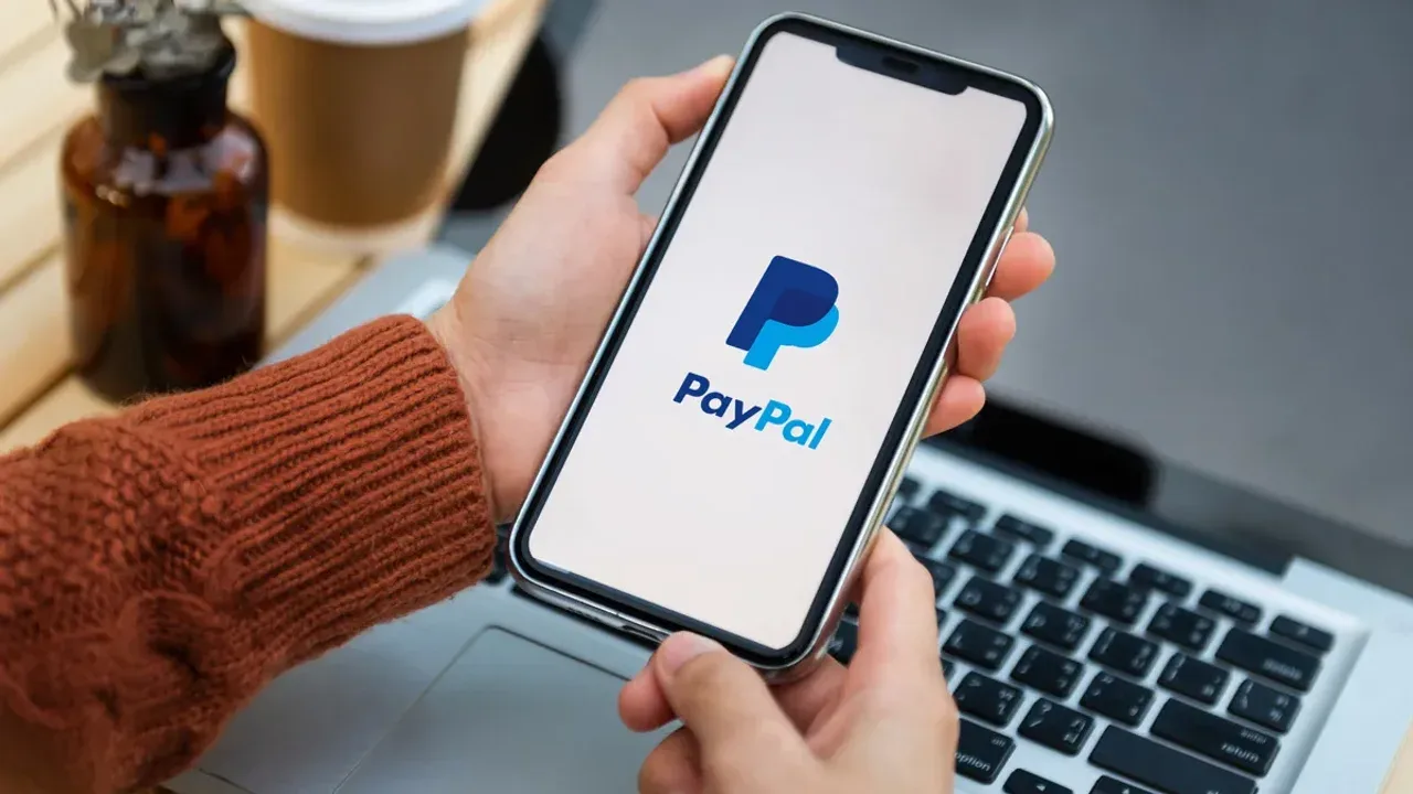 PayPal Satın Alma Sürecinde: Stripe ve Advent’in Teklifleri
