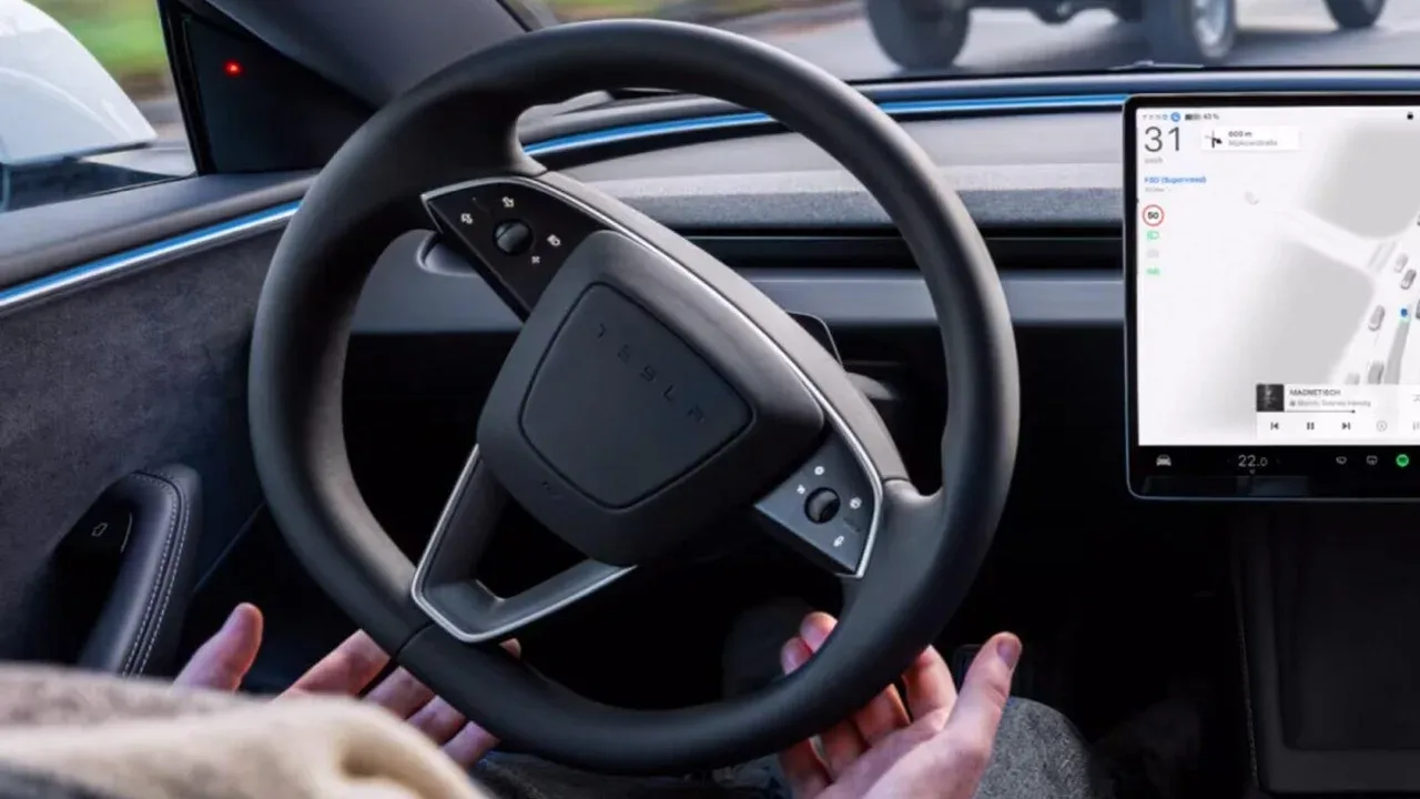 Tesla, FSD v14.3.7 Güncellemesiyle Tepsi Süresini Hızlandırdı: Tüm Yenilikler