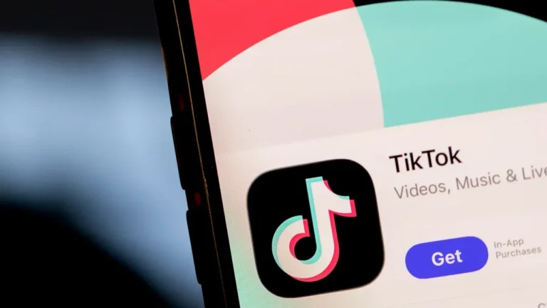 TikTok, Mesajlaşırken Para Gönderme Özelliği Üzerinde Çalışıyor: Peer-to-Peer Ödeme Nedir?
