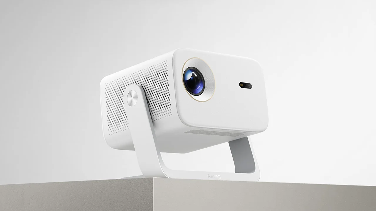 Xiaomi, 120 Hz Yenileme Hızı ve 1.000 Lümen Parlaklık Değerine Sahip Yeni Projektör Serisi Sunuyor