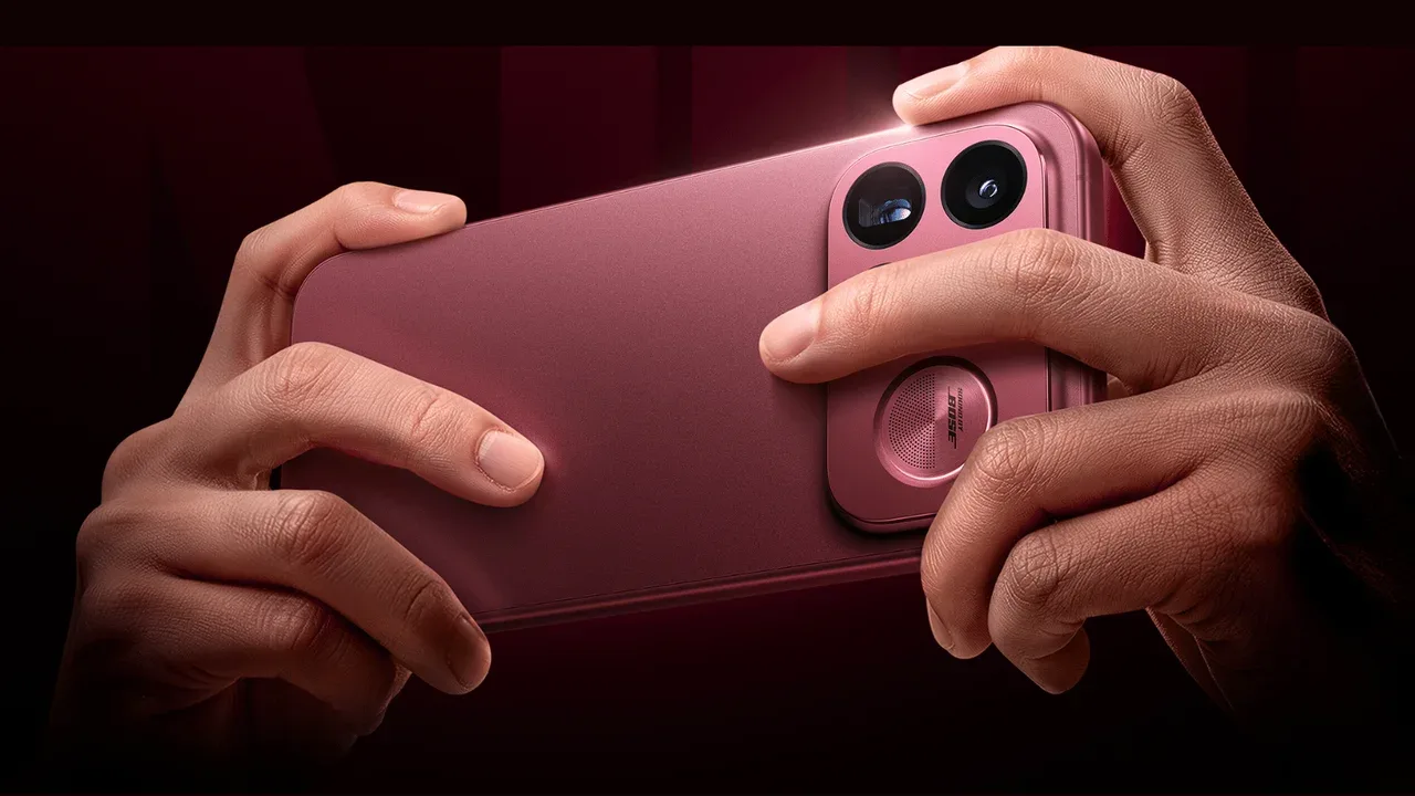 Xiaomi, Yeni Katlanabilir Telefonu ve Xring O3 İşlemcisini Tanıttı