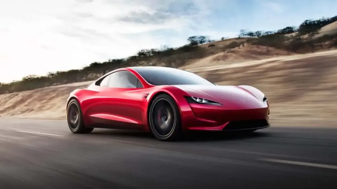 Yeni Tesla Roadster: Elektrikli Süper Otomobilin Yollarla Buluşma Zamanı Yakın