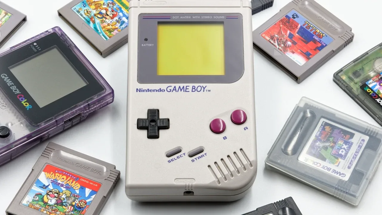 1989’un Game Boy’u drone kumandasına dönüştürüldü