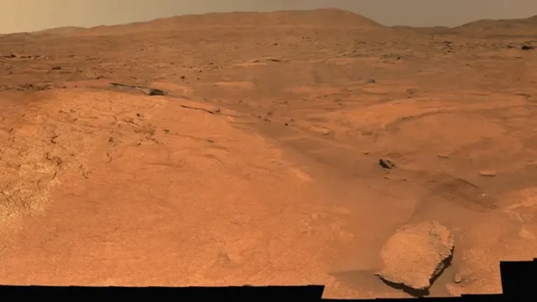 Jezero Krateri’nde Mars’ta sıcak su dolaşımının izleri keşfedildi
