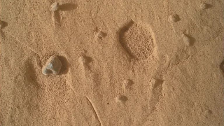 Mars’ta Çığır Açan Yeni Çukurlar Bilim İnsanlarını Şaşırttı