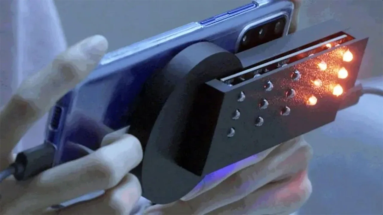 Telefonunuza takılan cihazla gizli kameralar anında tespit ediliyor