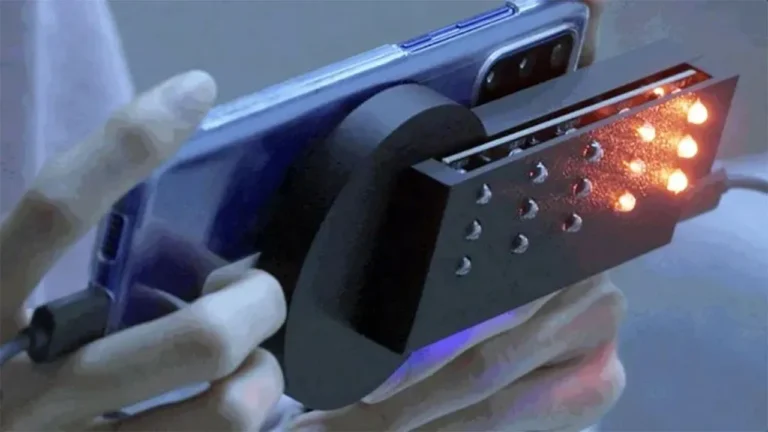 Telefonunuza takılan cihazla gizli kameralar anında tespit ediliyor